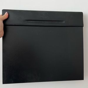 ⭐️🌴2 Mandarin Oriental leather desk mats